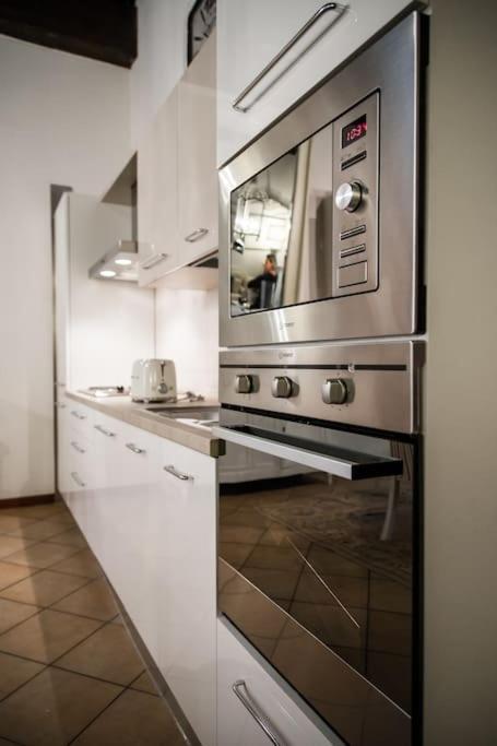 Piazza Erbe Luxury Apartment Βερόνα Εξωτερικό φωτογραφία