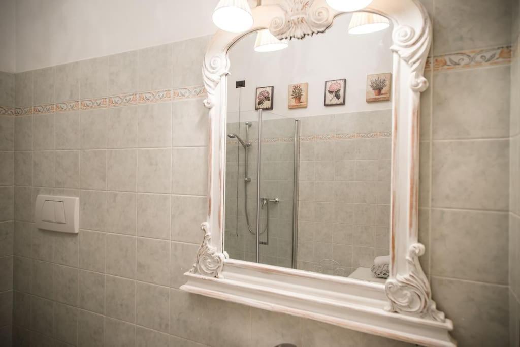 Piazza Erbe Luxury Apartment Βερόνα Εξωτερικό φωτογραφία