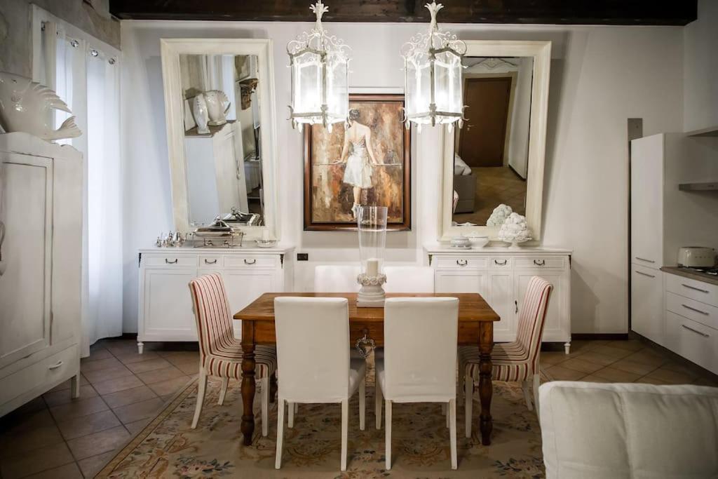 Piazza Erbe Luxury Apartment Βερόνα Εξωτερικό φωτογραφία