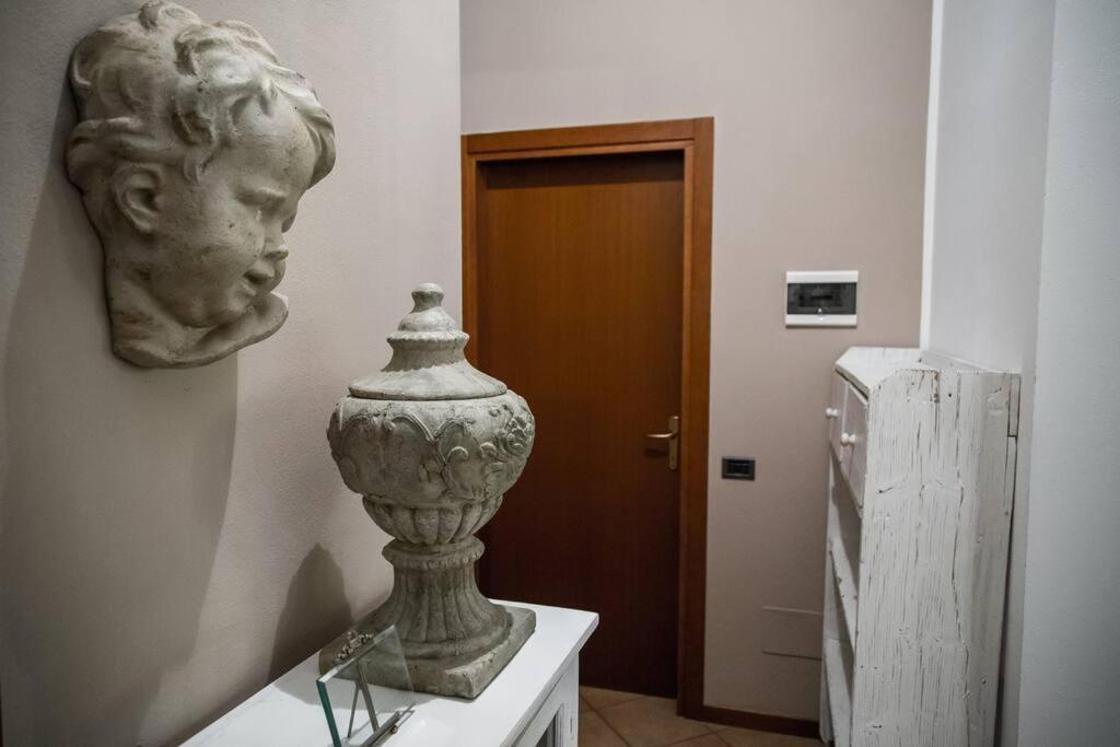 Piazza Erbe Luxury Apartment Βερόνα Εξωτερικό φωτογραφία